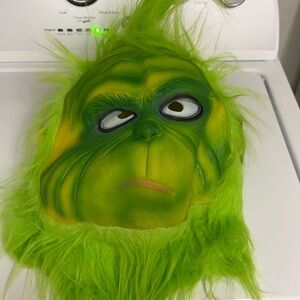 Green Grinch-Inspired Kids Costume Mask